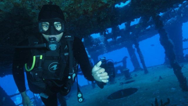 Bucear en barcos hundidos